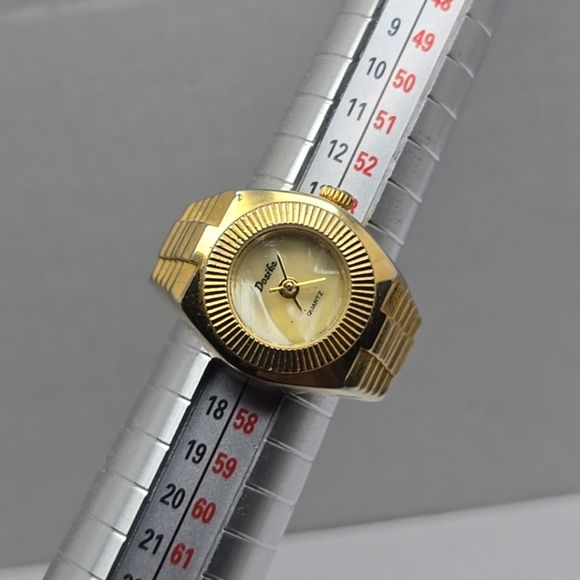 Womens Dosike Gold Tone Ring Watch With Stretch Band New Battery Running - Picture 10 of 10